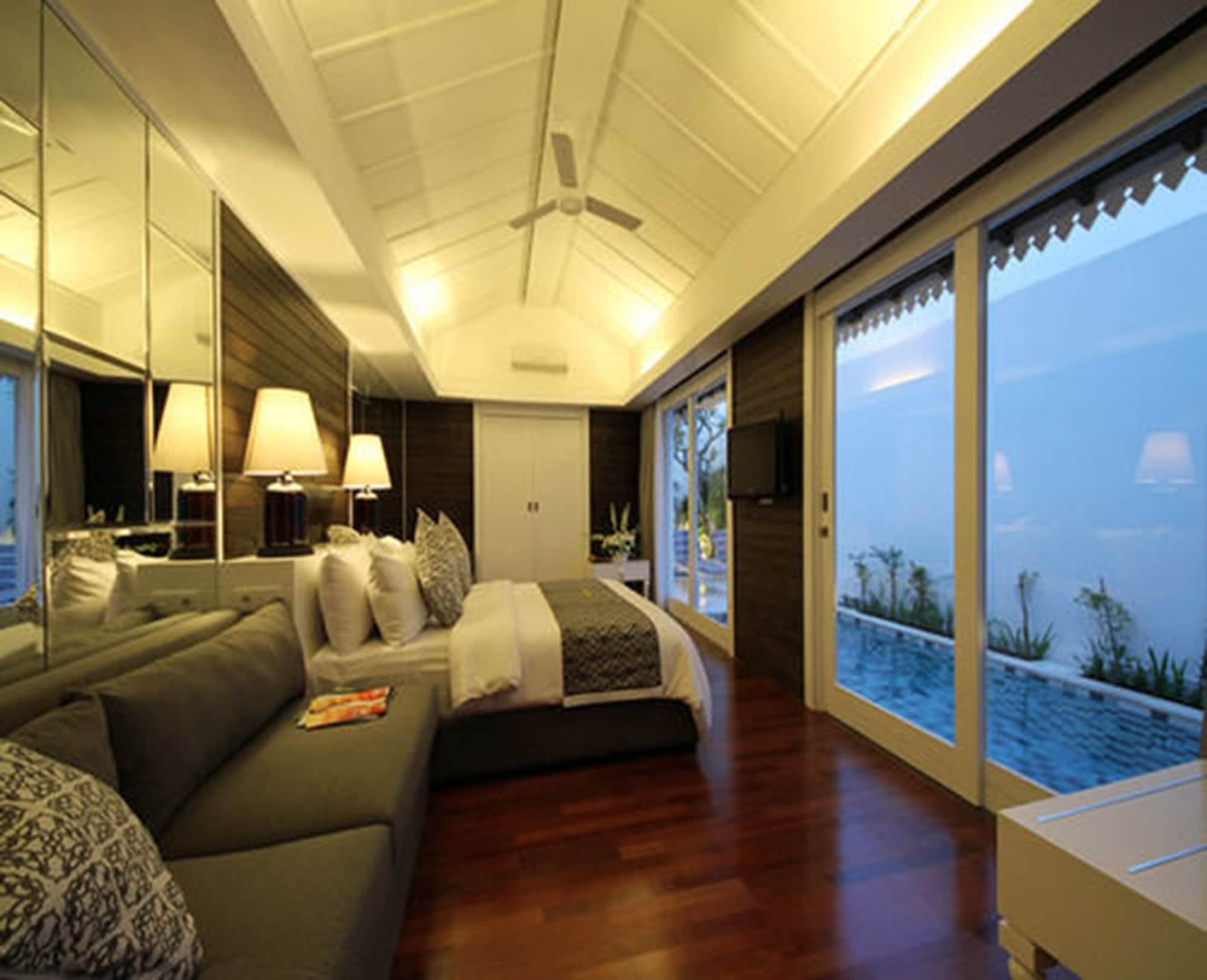Astana Batubelig Villa Seminyak Exterior photo