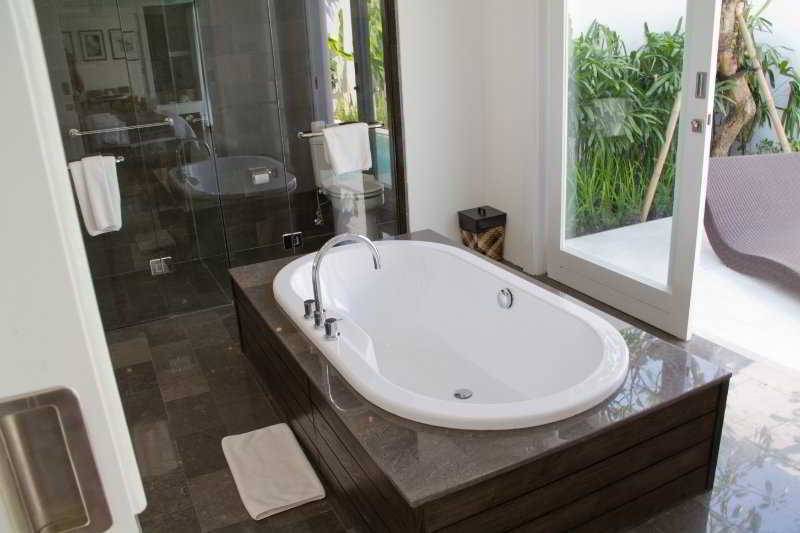 Astana Batubelig Villa Seminyak Exterior photo